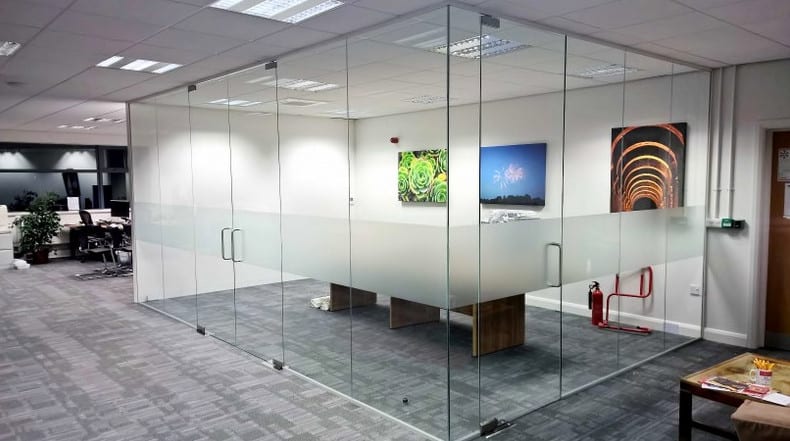 frameless-glass-partitions